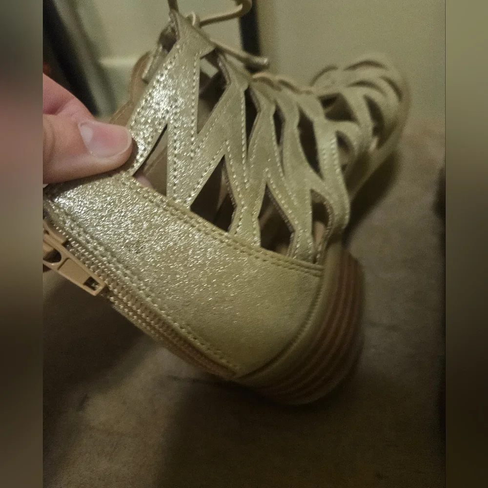 Girl's Tan Sandals